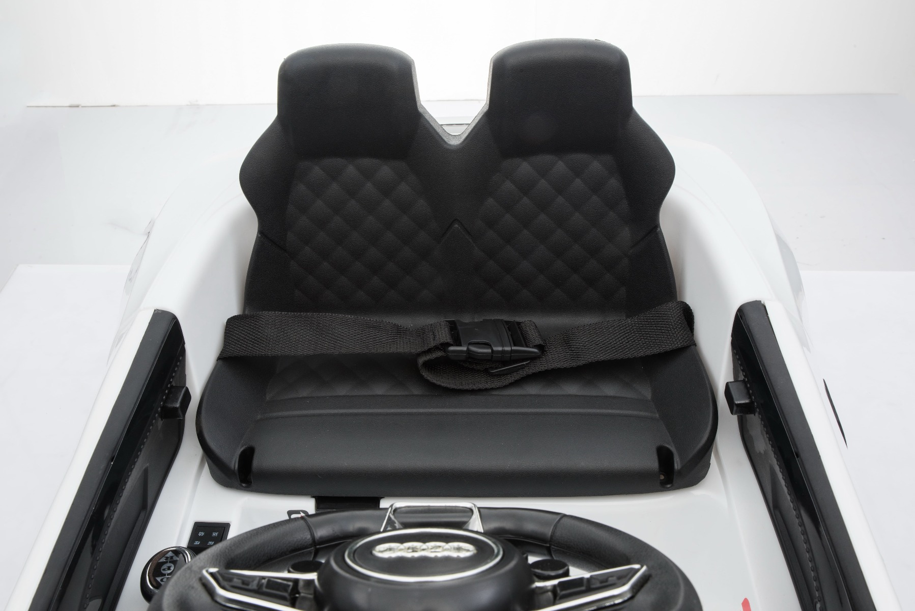 Double leather seats